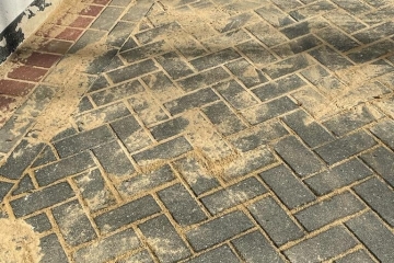 An image of a driveway in Croydon