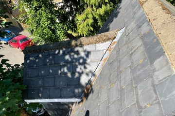 A roof that has been cleaned in Croydon